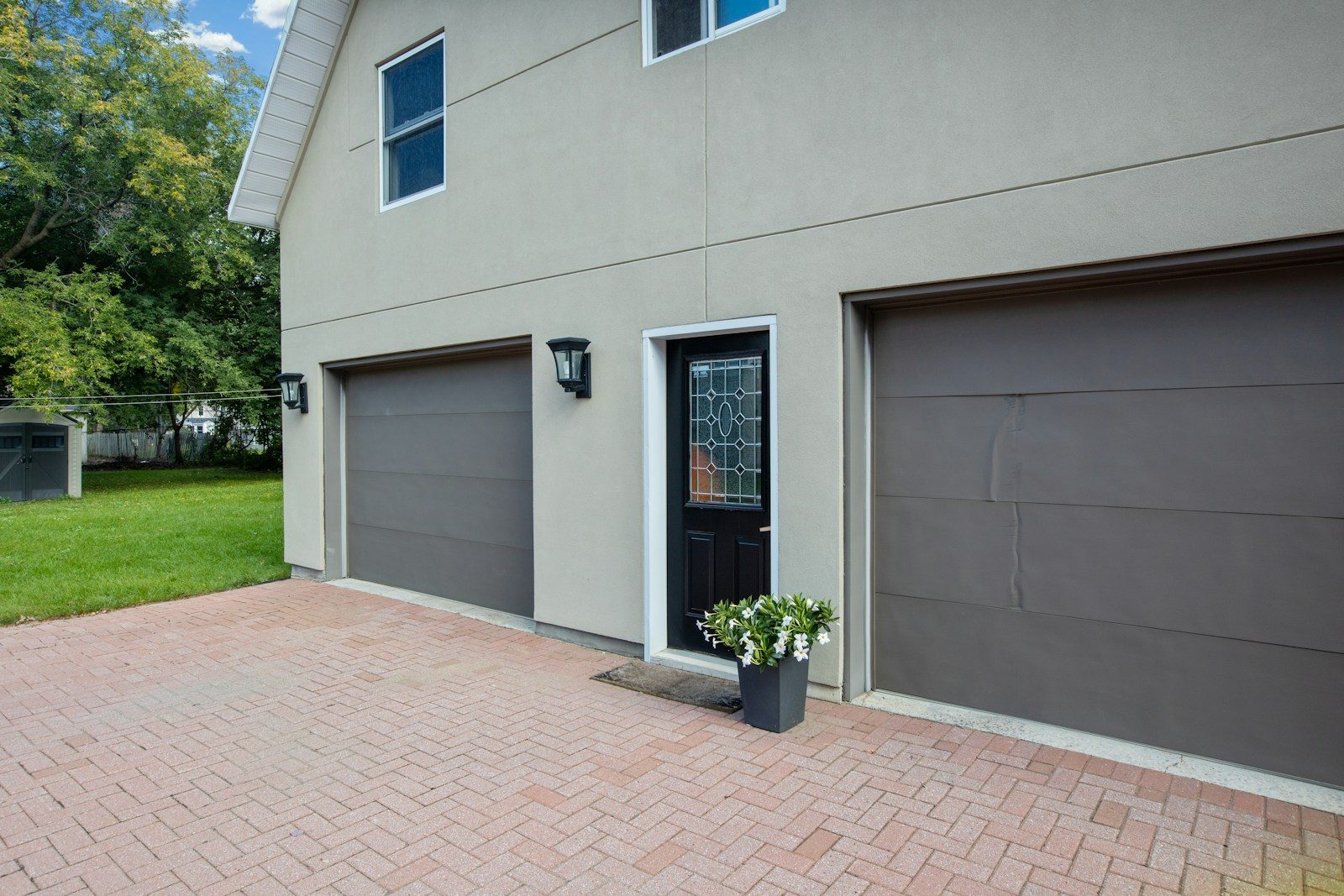 Garage Builds project example